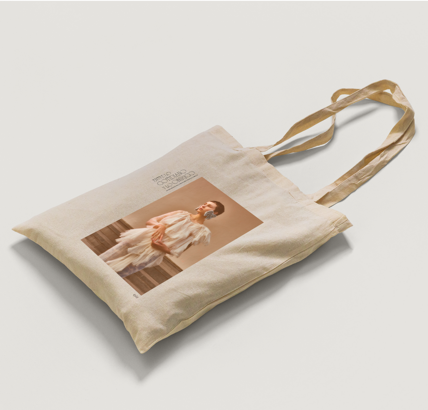 Totebag Entre lo cotidiano y lo onírico "La Mariposa"