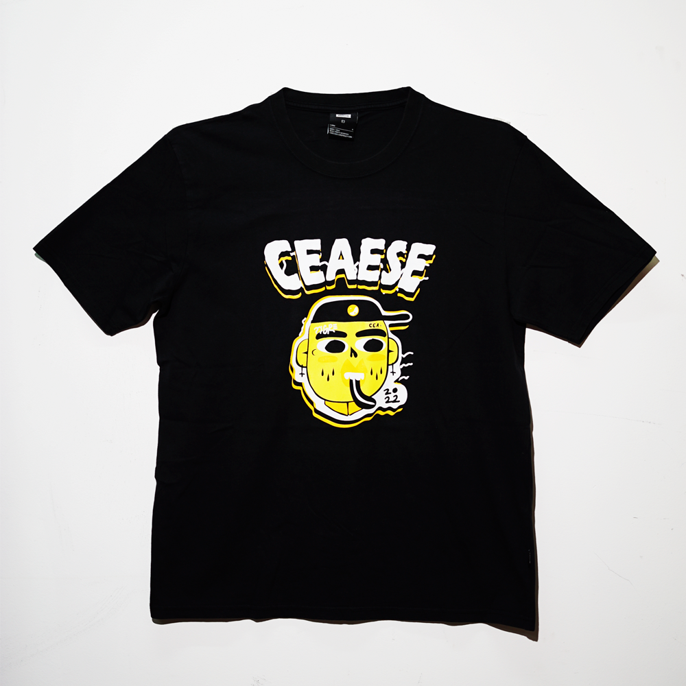 Polera ilustrada CEAESE X BELOW